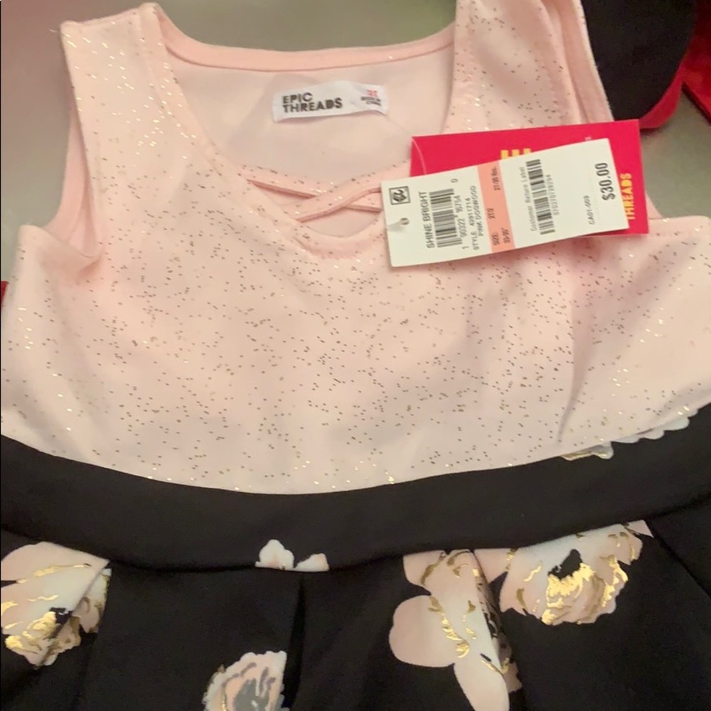 Girls dress